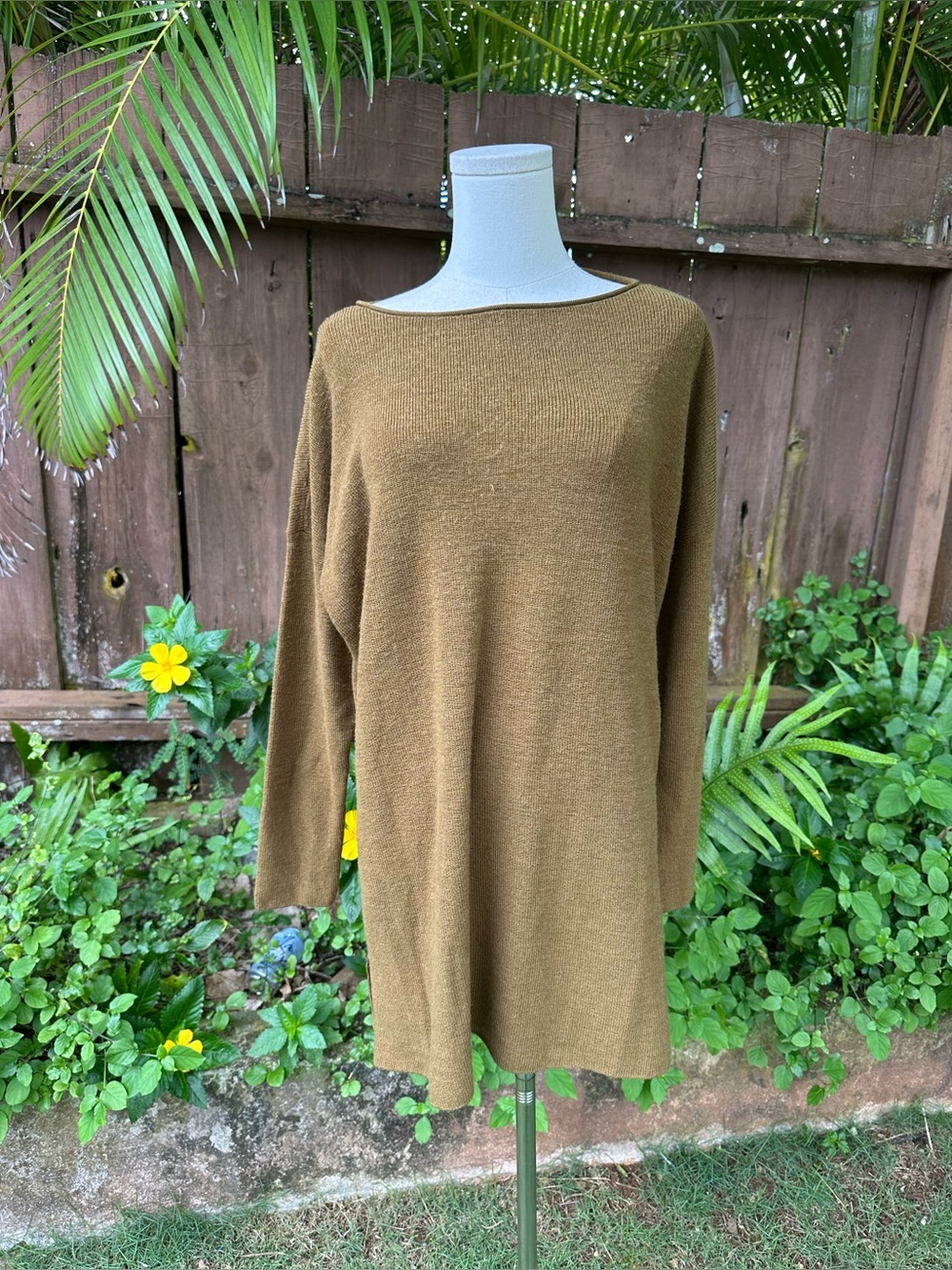 Eileen Fisher 100% Merino Wool Sweater Size L